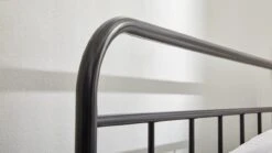 Bed Alex 2-persoons -Beddengoed Korting Winkel Bed Alex zwart 3