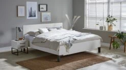 Bed Ragnar Met Hoofbord Hout