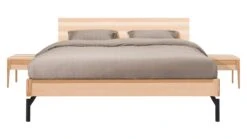 Karlsson Bed Sky Met Hoofdbord Hout En Poten Metaal -Beddengoed Korting Winkel Bed Sky beuken met hoofdbord hout en poot metaal beuken 2