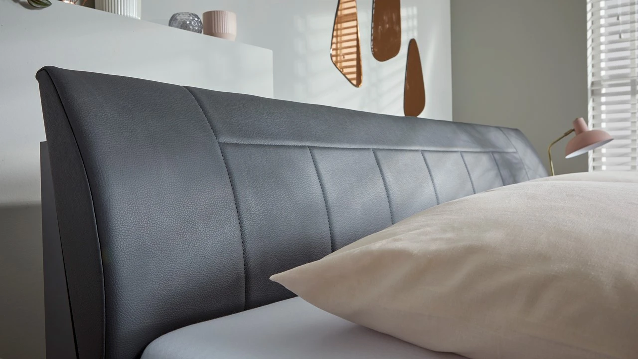 Bed Suite Met Rawsteel Poten 9 Bed Suite Met Rawsteel Poten - Afbeelding 7