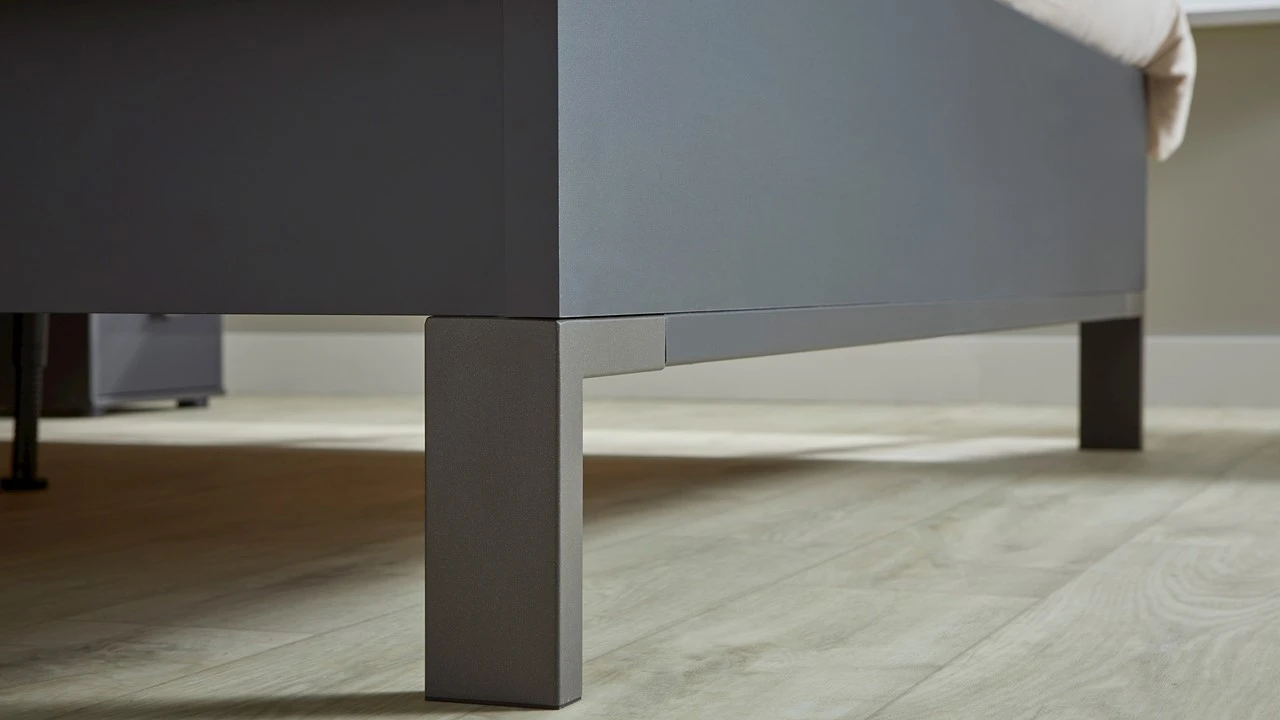 Bed Suite Met Rawsteel Poten 10 Bed Suite Met Rawsteel Poten - Afbeelding 8