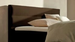 Karlsson Boxspring Solid Lina Vlak Met Gestoffeerd Matras -Beddengoed Korting Winkel Boxspring Solid Lina vlak met gestoffeerd matras cappuccino 2