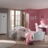 Complete Kinderkamer Amori Met Nachtkast, Bureau En 2-deurs Kast -Beddengoed Korting Winkel Complete kinderkamer Amori met 2 deurs kast wit