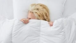 Dekbed Liv Synthetisch 4-seizoenen -Beddengoed Korting Winkel Dekbed Liv synthetisch 4 seizoenen 2