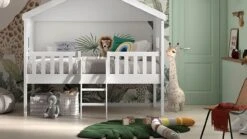 Halfhoogslaper HuisBed -Beddengoed Korting Winkel Halfhoogslaper HuisBed wit 1