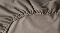 Hoeslaken Kayori Jersey Kyoto Topper 9 Hoeslaken Kayori Jersey Kyoto Topper -Beddengoed Korting Winkel Hoeslaken Jersey Kyoto topper taupe 2