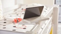 Hoogslaper Kris -Beddengoed Korting Winkel Tablethouder Flexworld wit