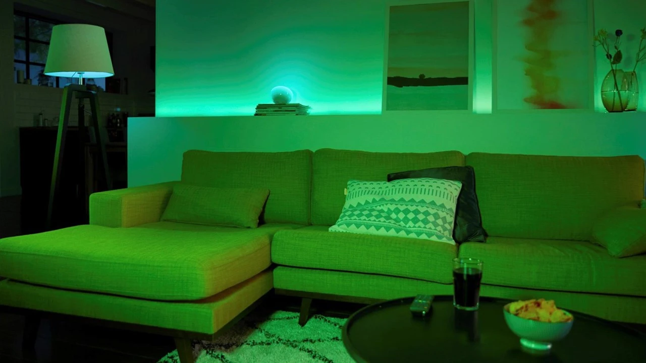 Verlichting Philips Hue Lightstrip Plus 1 Meter 6 Verlichting Philips Hue Lightstrip Plus 1 Meter - Afbeelding 4